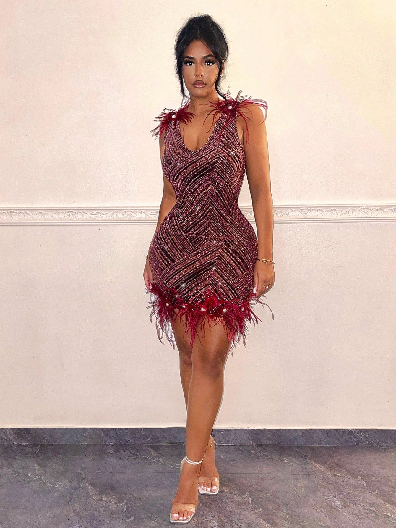 SHEIN SXY New Year'S Eve Party Dress - Mini Sexy Feathered Dress with Gold and Silver Threads